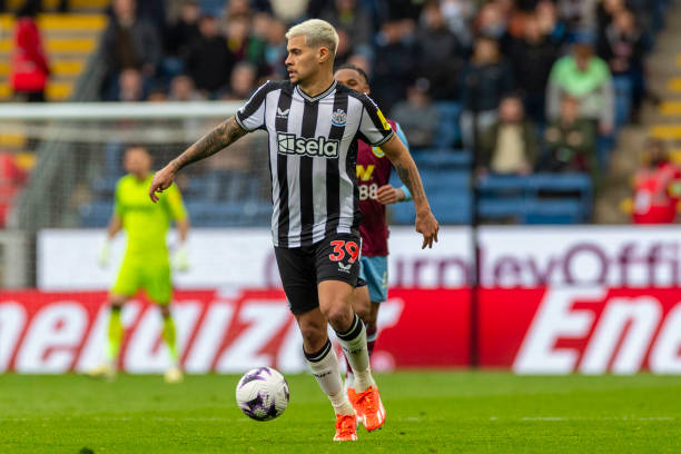 他驰骋球场 他驰骋球场