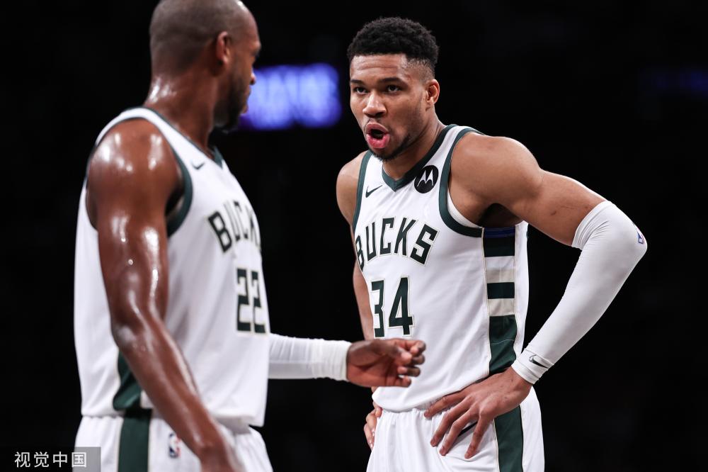 球在手2比 球在手2比